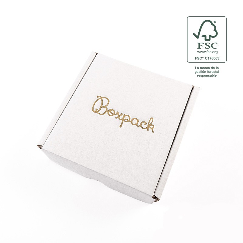 Customizable white FSC® e-commerce shipping boxes 130x130x45 mm FCE-130-B
