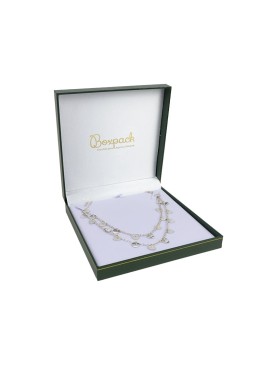 Green leatherette case for necklace 162x162x37 mm. J-02-C-VE