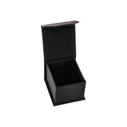 Caja de cartón con imán para anillo o pendientes color negro 48x54x40 mm MC-1-N